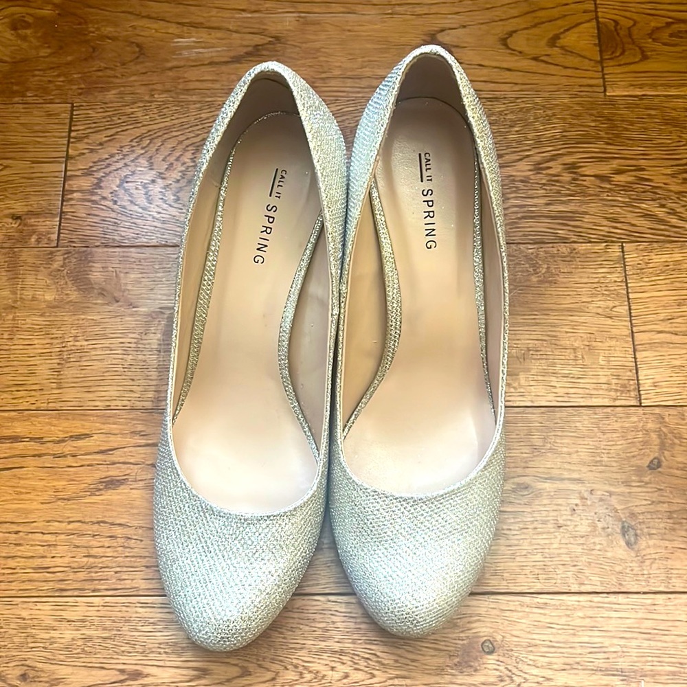Sparkly gold / silver shoes